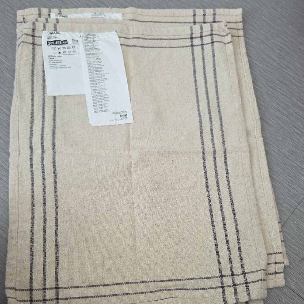 Tan Casual Kitchen Tool for Resort Wear